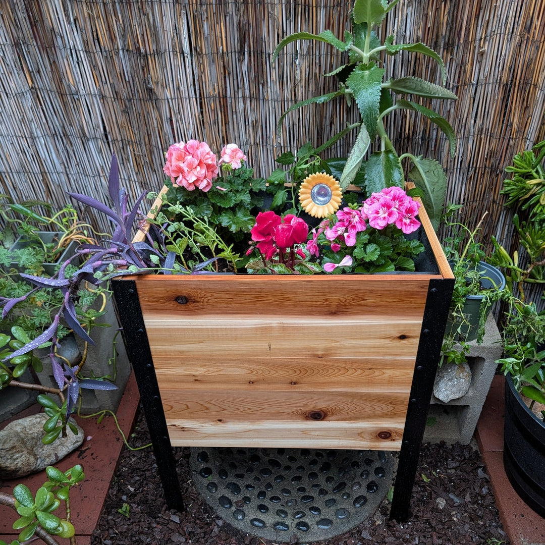 Hochbeet auf Beinen - 46 cm x 61 cm x 76 cm